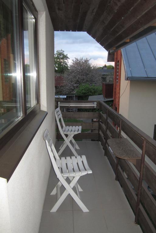 Paerna Guesthouse & Apartments Kuressaare Exterior foto